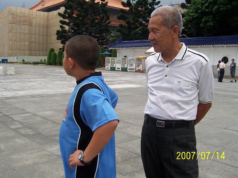 100_1807.JPG